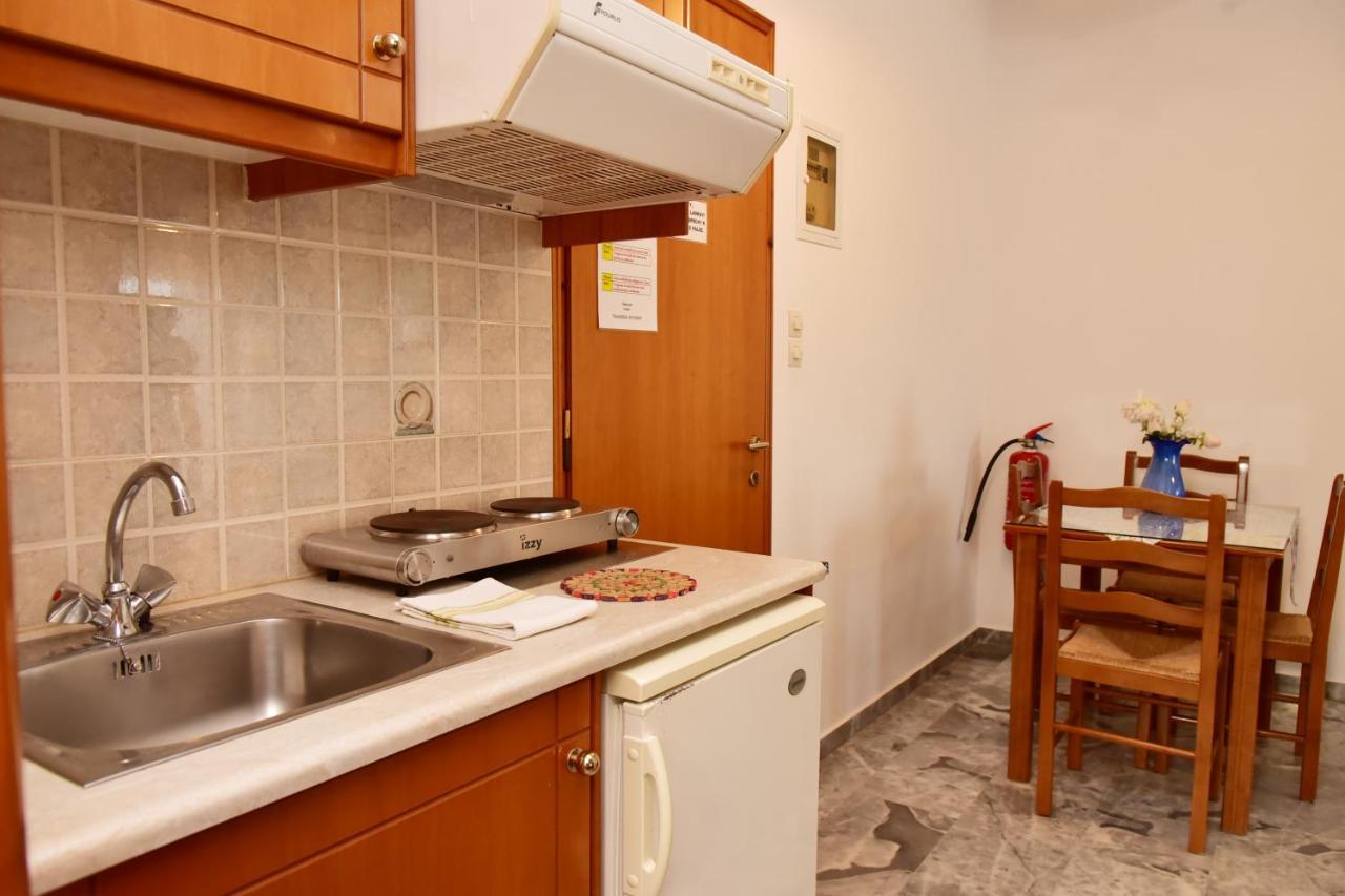 Filoxenia Apartments 2 Palaiochora Exterior photo