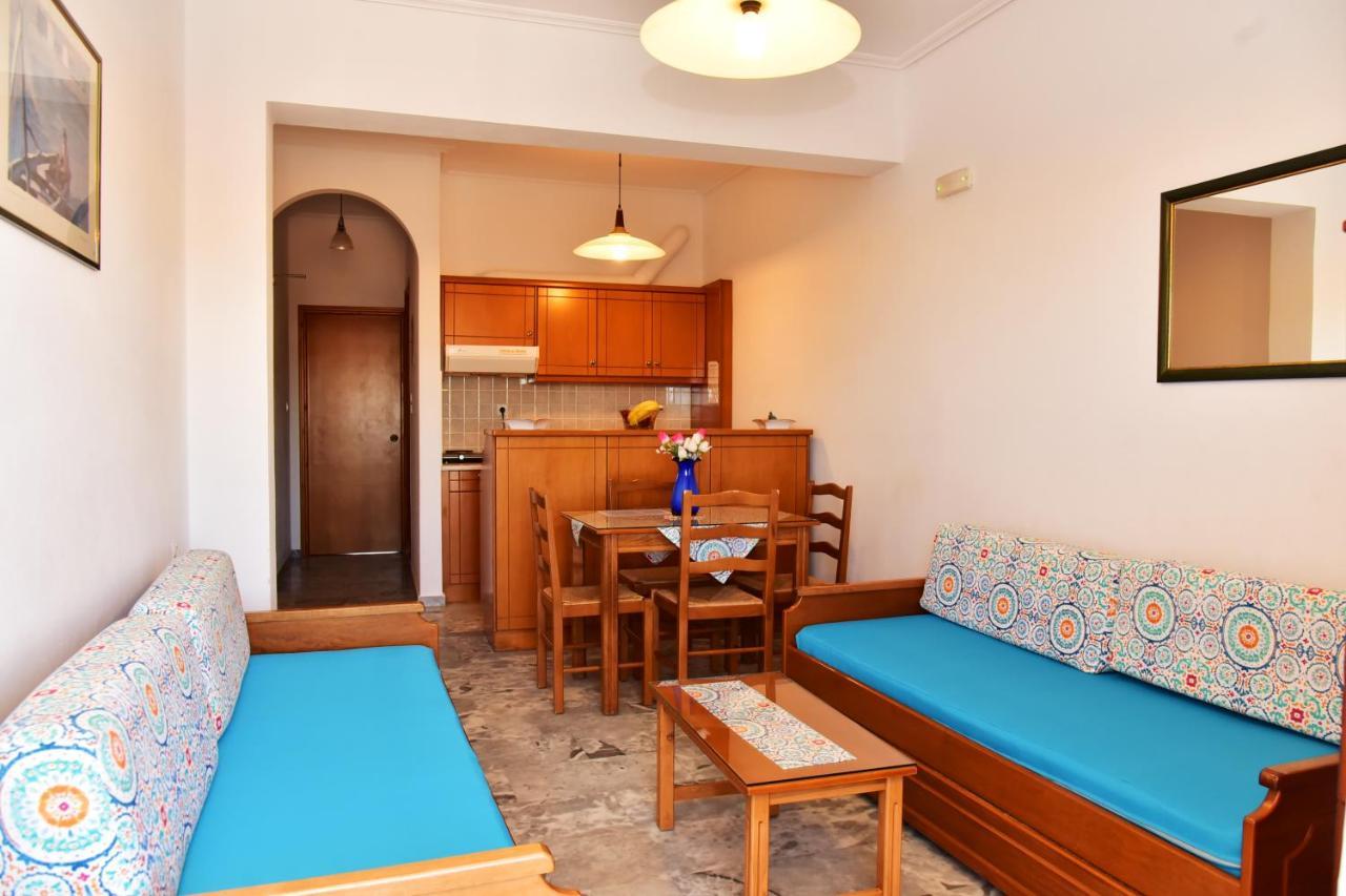 Filoxenia Apartments 2 Palaiochora Exterior photo